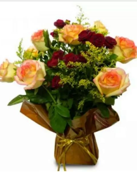 BUQUÊ ROSAS SALMON